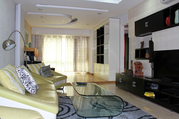 Ciputra Hanoi beautiful apartment for rent at good price in P1 building