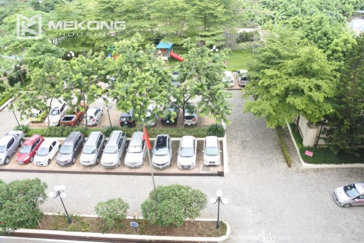 Cozy apartment with 3 bedrooms and reasonable price in E1 tower, Ciputra Hanoi 9