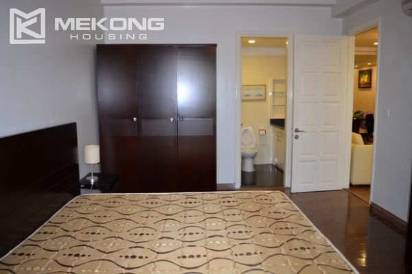 Cozy furnished apartment with 3 bedrooms on middle level in G3 Ciputra Hanoi 6