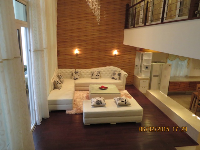 Fantastic furnished  penthouse with 5 bedrooms for rent in Ciputra Hanoi, high ceiling, beautiful view