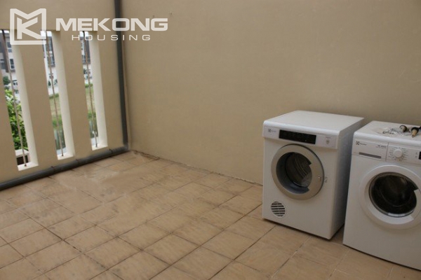 Fantastic villa for rent in T area Ciputra, with furnished and river side 3