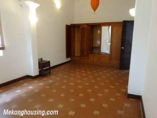 Four bedroom house for rent in Nghi Tam village, Au Co street, Tay Ho district, Hanoi 11