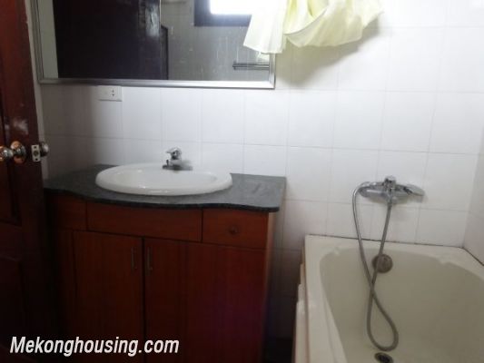 Four bedroom house for rent in Nghi Tam village, Au Co street, Tay Ho district, Hanoi 13