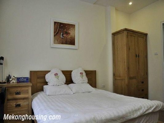 Full furniture house with 3bedrooms for rent in Dang Thai Mai street, Tay Ho, Hanoi 2