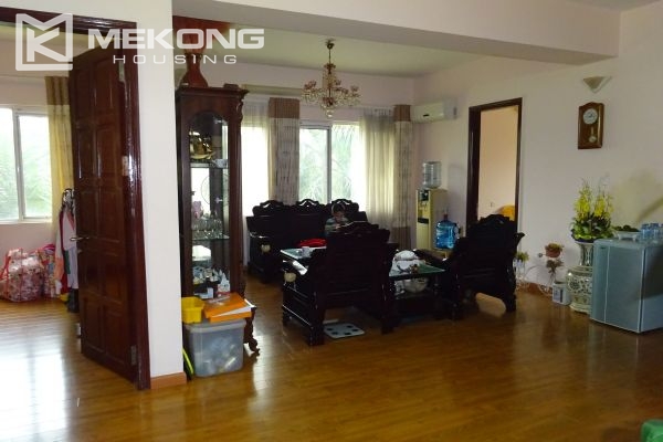 Fullly furnished apartment with 4 bedrooms for rent in G2 tower, Ciputra Hanoi 2