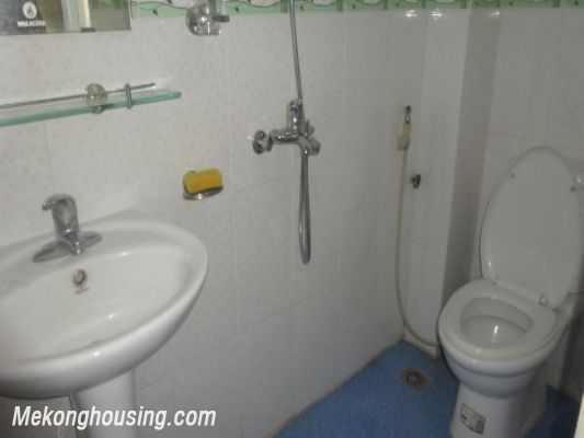 Fully furnished house for rent in Dang Thai Mai street, Tay Ho district, Hanoi 3