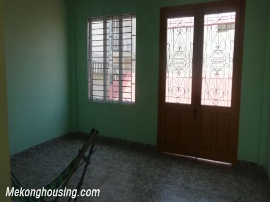 Fully furnished house for rent in Dang Thai Mai street, Tay Ho district, Hanoi 18