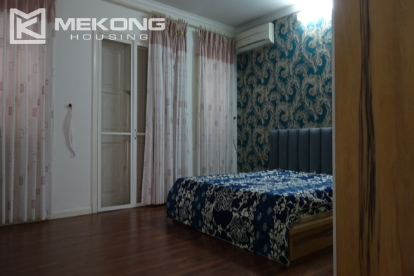 Fully furnished villa with 4 bedrooms for rent in T area Ciputra 3