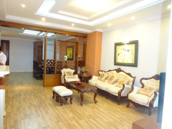 High Floor Apartment For Lease in E4 Ciputra 