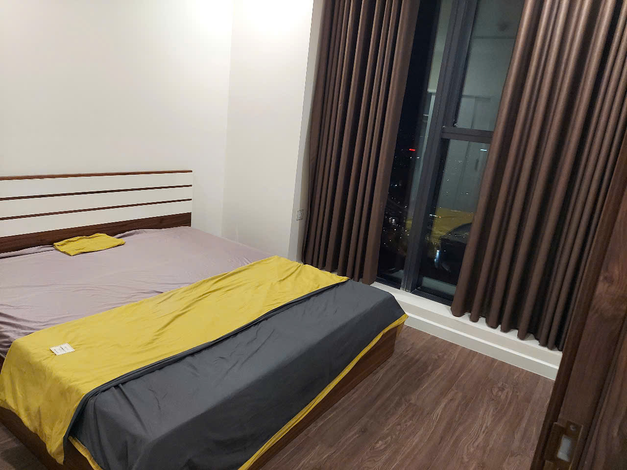 High-rise apartment for rent with beautiful view in S4 Sunshine City building 3