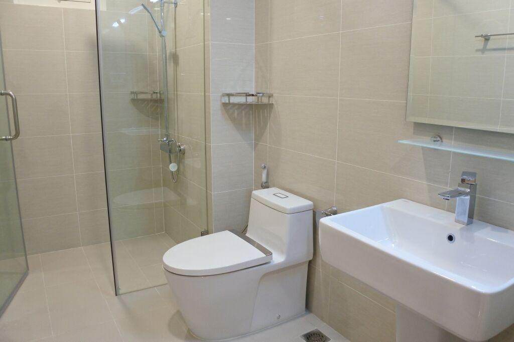 L3 Ciputra apartment for rent. Area of 114 sqm, including 3 bedroom and 2 bathroom. 5