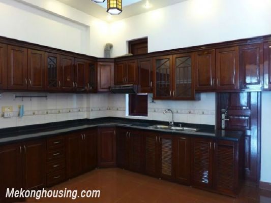 Lake view, basic furnished villa with 04 bedrooms for rent in Tay Ho district 2
