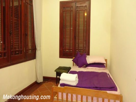Lake View Villa For Rent in Xuan Dieu Street 9
