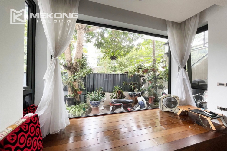 Luxurious Garden Villa for Rent in T8 Ciputra 6