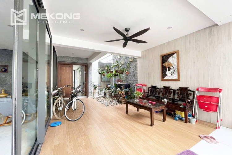 Luxurious Garden Villa for Rent in T8 Ciputra 7