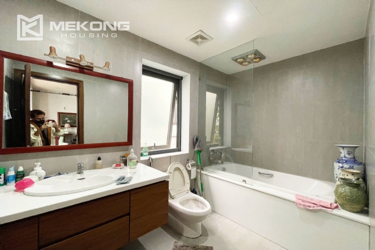 Luxurious Garden Villa for Rent in T8 Ciputra 27