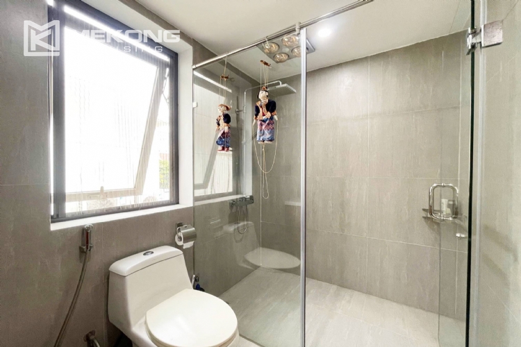 Luxurious Garden Villa for Rent in T8 Ciputra 34