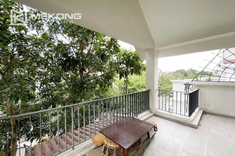 Luxurious Garden Villa for Rent in T8 Ciputra 35