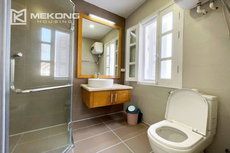 Luxurious & Spacious Garden Villa for Rent in T8 Ciputra 38