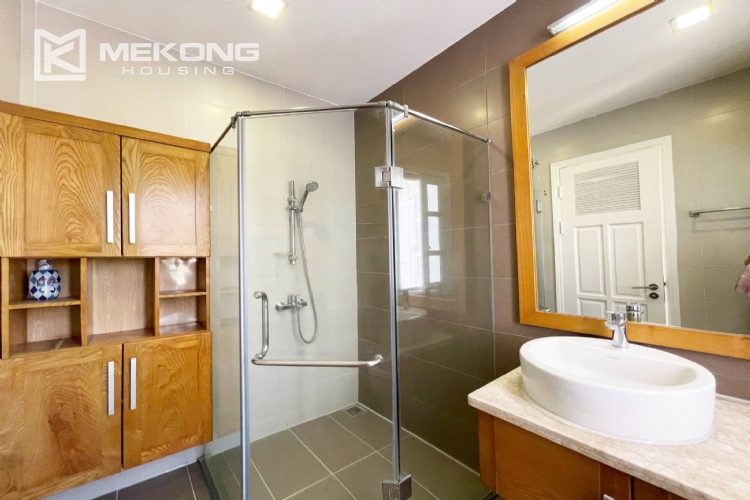 Luxurious & Spacious Garden Villa for Rent in T8 Ciputra 39