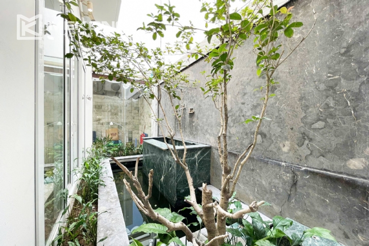 Luxurious & Spacious Garden Villa for Rent in T8 Ciputra 15