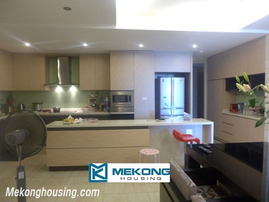 Luxury and high quality apartment with 3 bedrooms for rent in Ciputra Hanoi 10