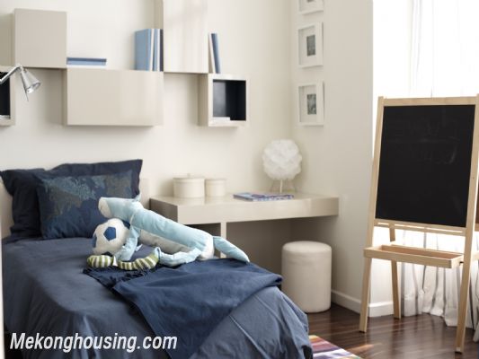 Luxury furnished duplex apartment with 4 bedrooms for rent in Watermark , Lac Long Quan, Tay Ho, Hanoi 7