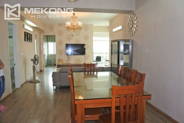 Modern 123 m2 apartment with 3 bedrooms for rent in E5 tower, Ciputra Hanoi 2