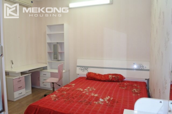Modern 123 m2 apartment with 3 bedrooms for rent in E5 tower, Ciputra Hanoi 9