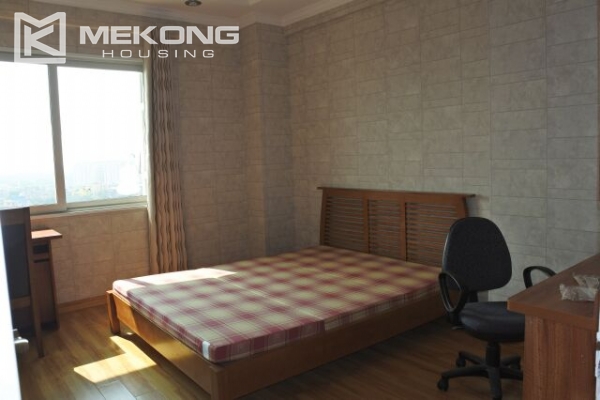 Modern 153 m2 apartment with 4 bedrooms for rent in E1 tower, Ciputra Hanoi 8