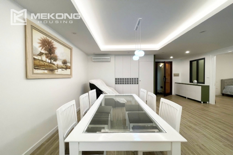 Modern 3 - bedroom apartment at E4 Ciputra for rent 7