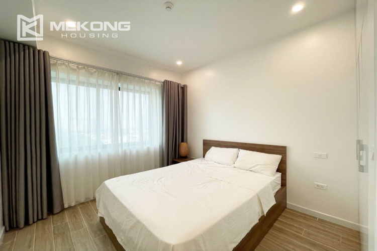 Modern 3 - bedroom apartment at E4 Ciputra for rent 16