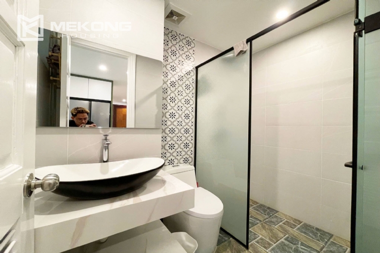 Modern 3 - bedroom apartment at E4 Ciputra for rent 19