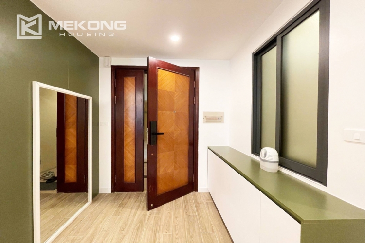 Modern 3 - bedroom apartment at E4 Ciputra for rent 20