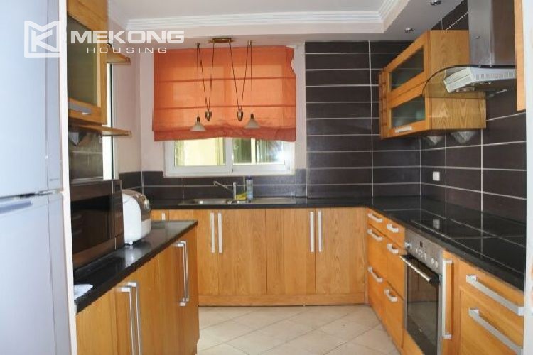 Modern affordable apartment with 4 bedrooms for rent in E1 tower, Ciputra Hanoi 2