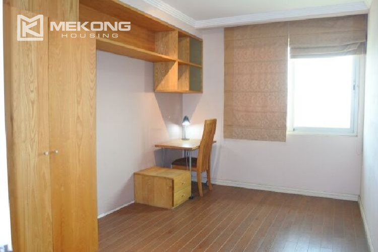 Modern affordable apartment with 4 bedrooms for rent in E1 tower, Ciputra Hanoi 5
