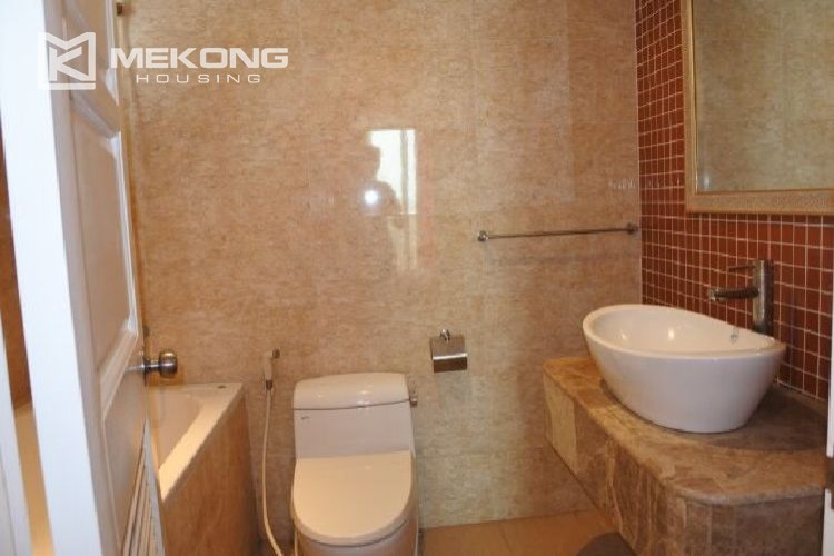 Modern affordable apartment with 4 bedrooms for rent in E1 tower, Ciputra Hanoi 7