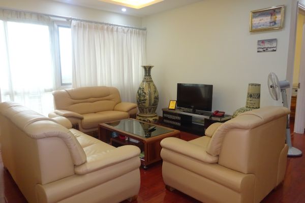Modern apartment with 4 bedrooms on middle level in E1 Ciputra Hanoi