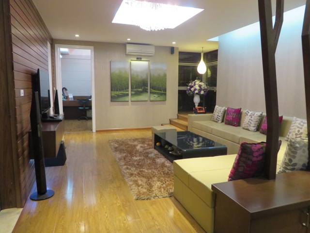 Modern furnished apartment with 3 bedrooms for rent in E1 Ciputra Ha Noi