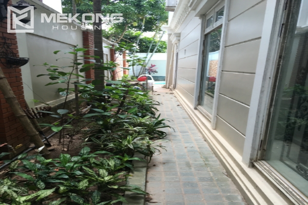 Modern furnished villa with 4 bedrooms for rent in C area, Ciputra Hanoi 2