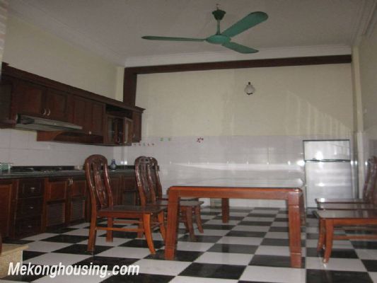Nhà đẹp, đầy đủ nội thất cho thuê, đường nước Phần Lan - Tứ Liên - Tây Hồ 3