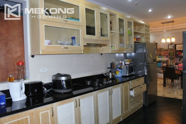 Nicely furnished 3 bedroom apartments for rent in E5 tower, Ciputra Hanoi 6