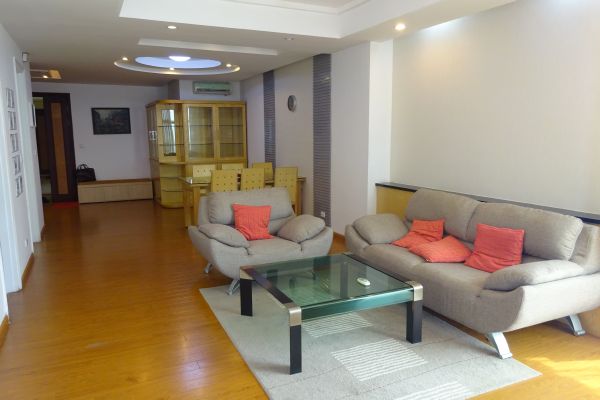 Nicely furnished apartment with 3 bedrooms in E5, Ciputra Hanoi 