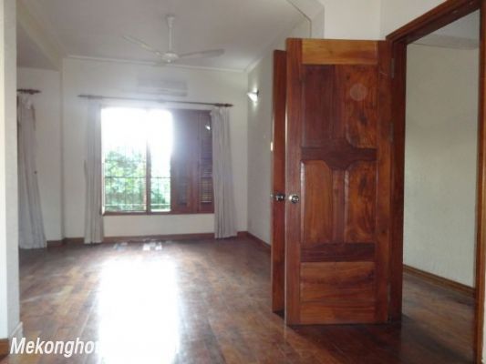 Nicely furnished villa with 4 bedrooms and swimming pool for rent in Xuan Dieu street, Tay Ho, Hanoi 12