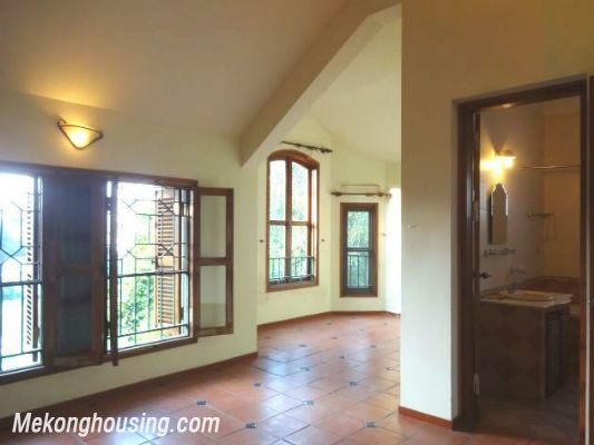 Nicely furnished villa with 4 bedrooms and swimming pool for rent in Xuan Dieu street, Tay Ho, Hanoi 16