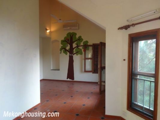 Nicely furnished villa with 4 bedrooms and swimming pool for rent in Xuan Dieu street, Tay Ho, Hanoi 17