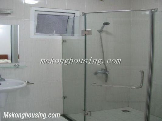 One bedroom service apartment for rent in Au Co street (Nghi Tam village), Hanoi 11
