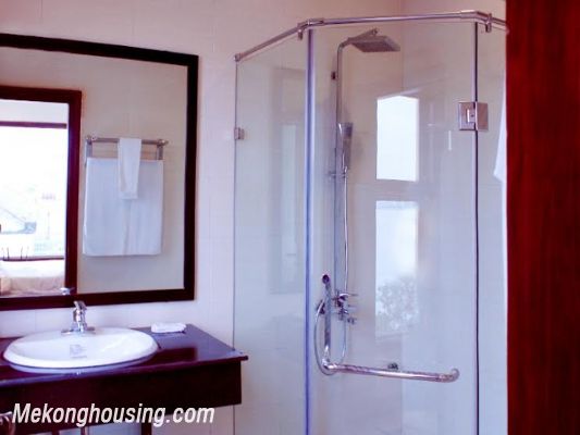 One bedroom serviced apartment for rent in Dang Thai Mai street, Tay Ho district, Hanoi, $450/month 4