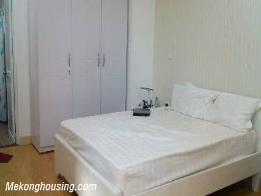 One bedrooms serviced apartment for rent in Trung Yen street, Cau Giay district, Hanoi 3