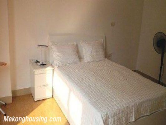 One bedrooms serviced apartment for rent in Trung Yen street, Cau Giay district, Hanoi 4
